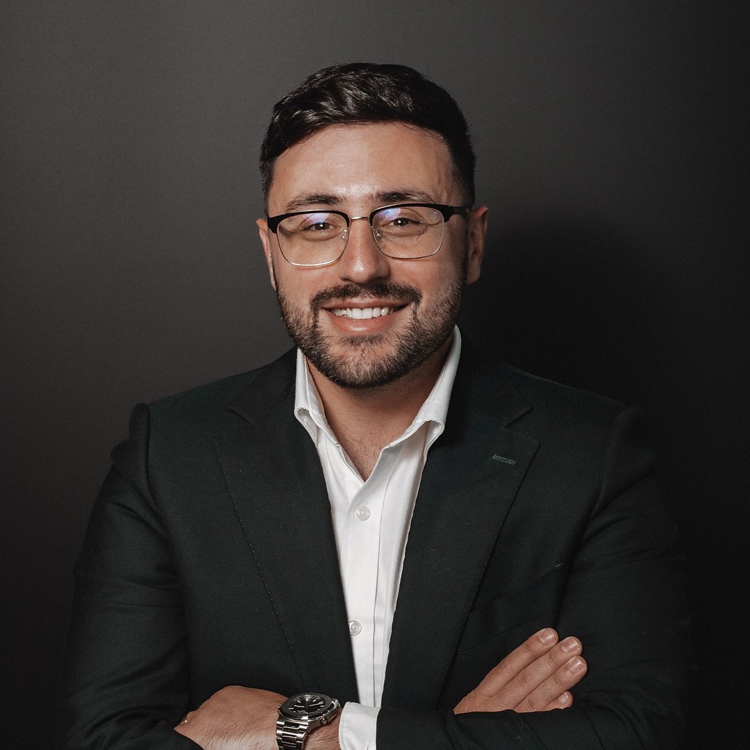 Cristian Malgioglio, Sales Agent at 